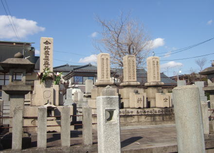 �薾��