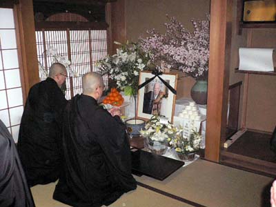 �ǉ_�t�ɂ��J�肳�ꂽ�̑T�t�l�����Q��